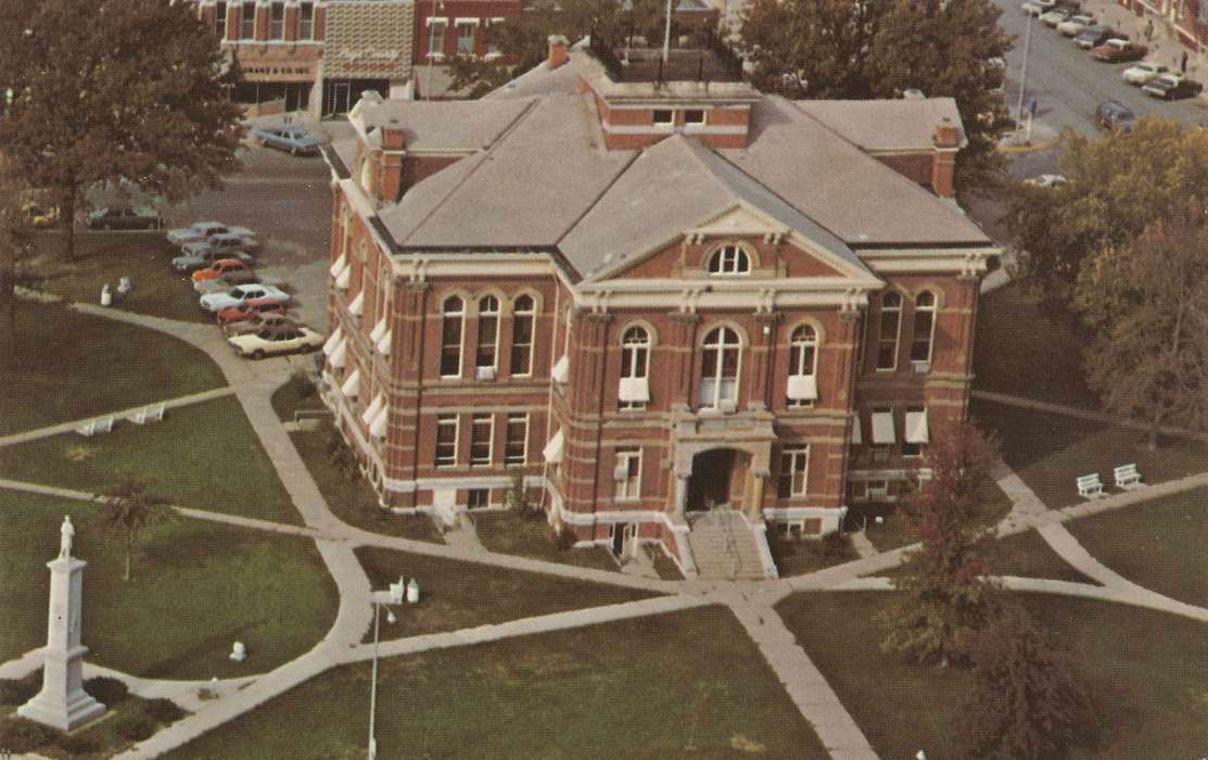 Cities and Towns, Dean, Shirley, Motorized Vehicles, Aerial Shots, Iowa History, Iowa, history of Iowa, Clarinda, IA, courthouse, Main Streets & Town Squares