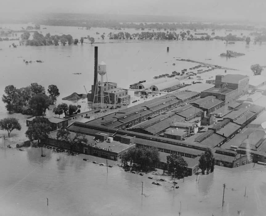 Floods, history of Iowa, Iowa History, Ottumwa, IA, Lemberger, LeAnn, Businesses and Factories, Aerial Shots, Iowa, Cities and Towns