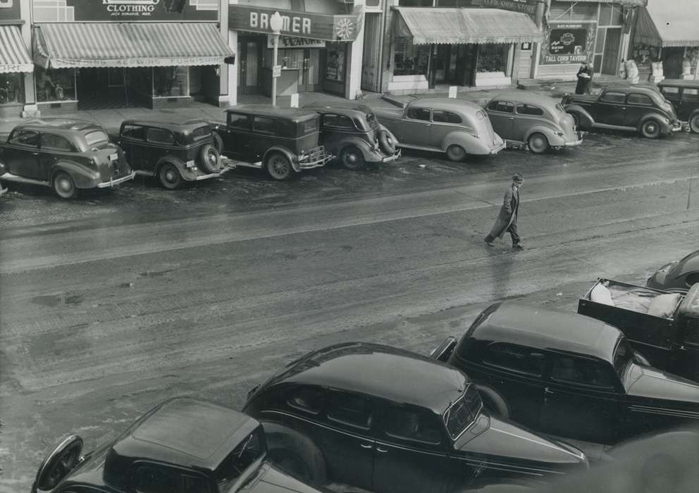 history of Iowa, Businesses and Factories, Waverly, IA, Waverly Public Library, Main Streets & Town Squares, tavern, trenchcoat, Motorized Vehicles, Iowa, Iowa History, correct date needed, Cities and Towns, cars, street light