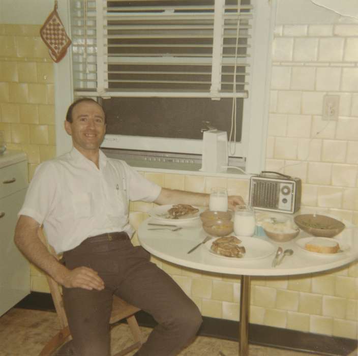 history of Iowa, kitchen, IA, Iowa History, radio, smile, window, breakfast, Scholtec, Emily, Iowa, Homes, Food and Meals, Portraits - Individual