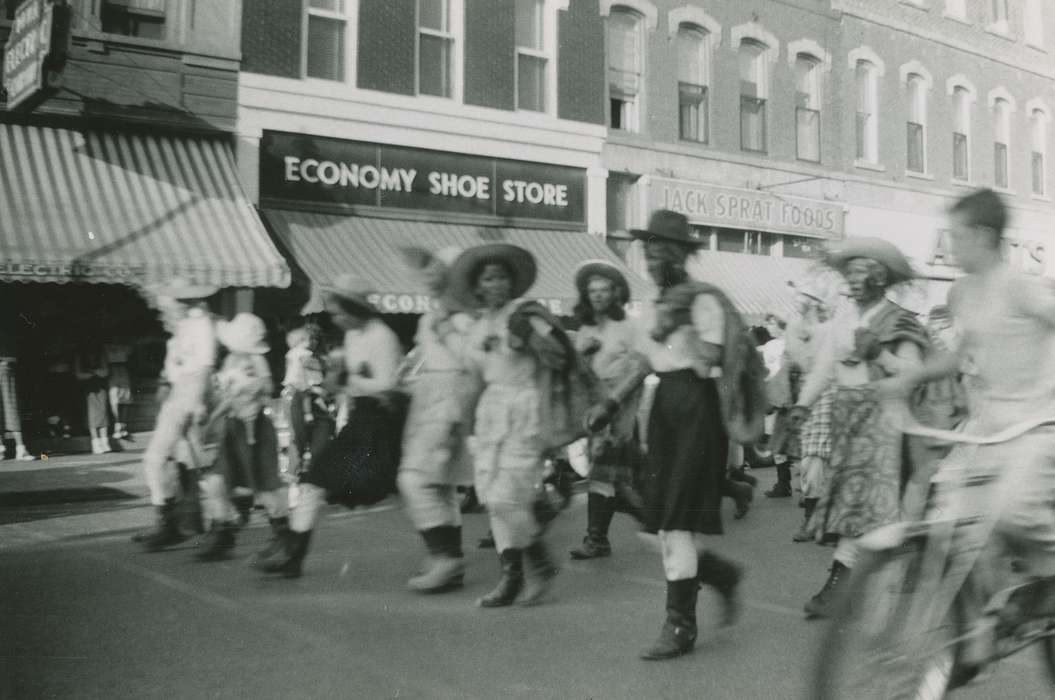 Iowa, parade, storefront, Fairs and Festivals, store, bicycle, Anamosa, IA, Hatcher, Cecilia, history of Iowa, Main Streets & Town Squares, Iowa History