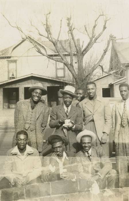 Portraits - Group, fall, Iowa, Waterloo, IA, Pearson, Mike, Iowa History, hat, african american, People of Color, suits, cup of coffee, history of Iowa, friends, group