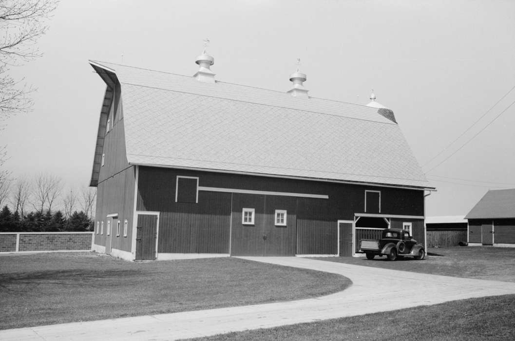 history of Iowa, Library of Congress, Motorized Vehicles, Farms, Barns, barnyard, brick fence, pickup truck, Iowa, Iowa History, cupola, barn door