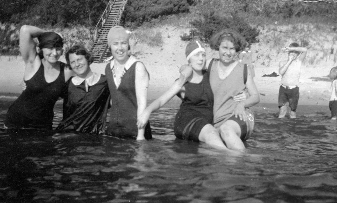 Lakes, Rivers, and Streams, Pettersen, Hugh, Iowa History, Leisure, Iowa, history of Iowa, bathing cap, beach, Portraits - Group, swimsuits, lake, Tippecanoe, IA