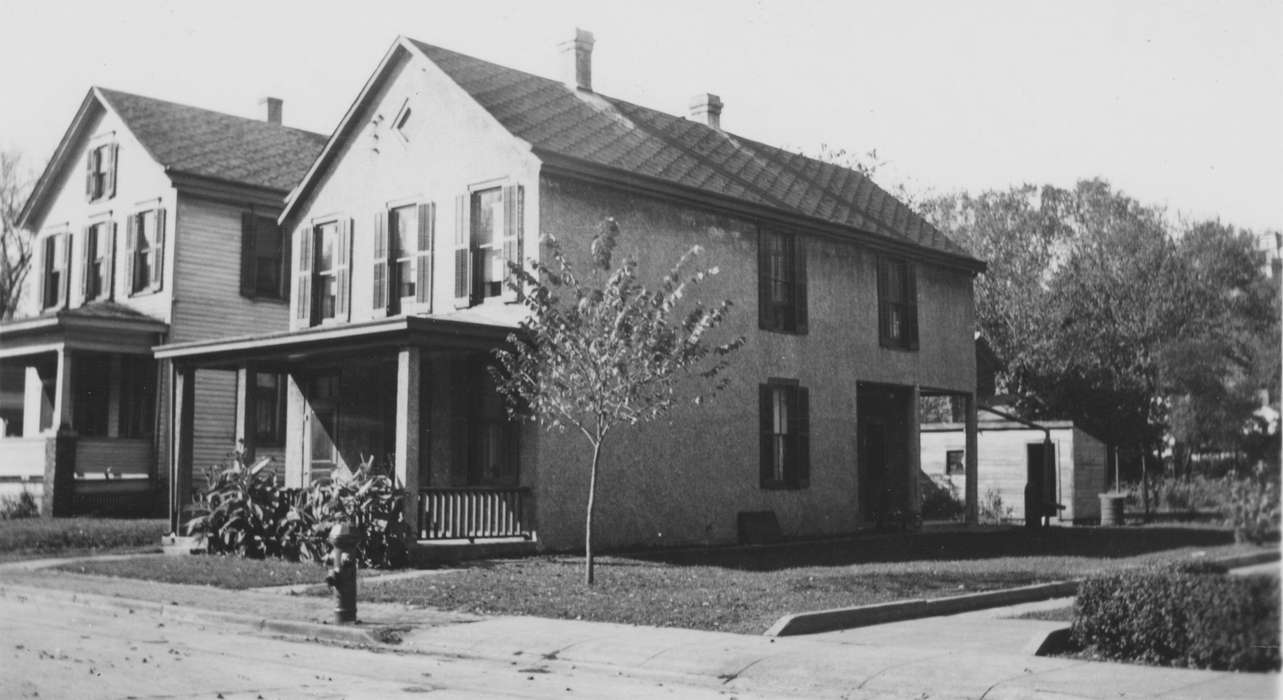 history of Iowa, Iowa History, Becker, Alfred, house, Iowa, Homes, fire hydrant, Davenport, IA