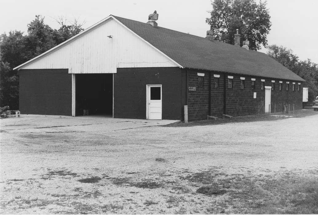 Waverly, IA, Cities and Towns, Iowa History, Iowa, Waverly Public Library, city shed, history of Iowa