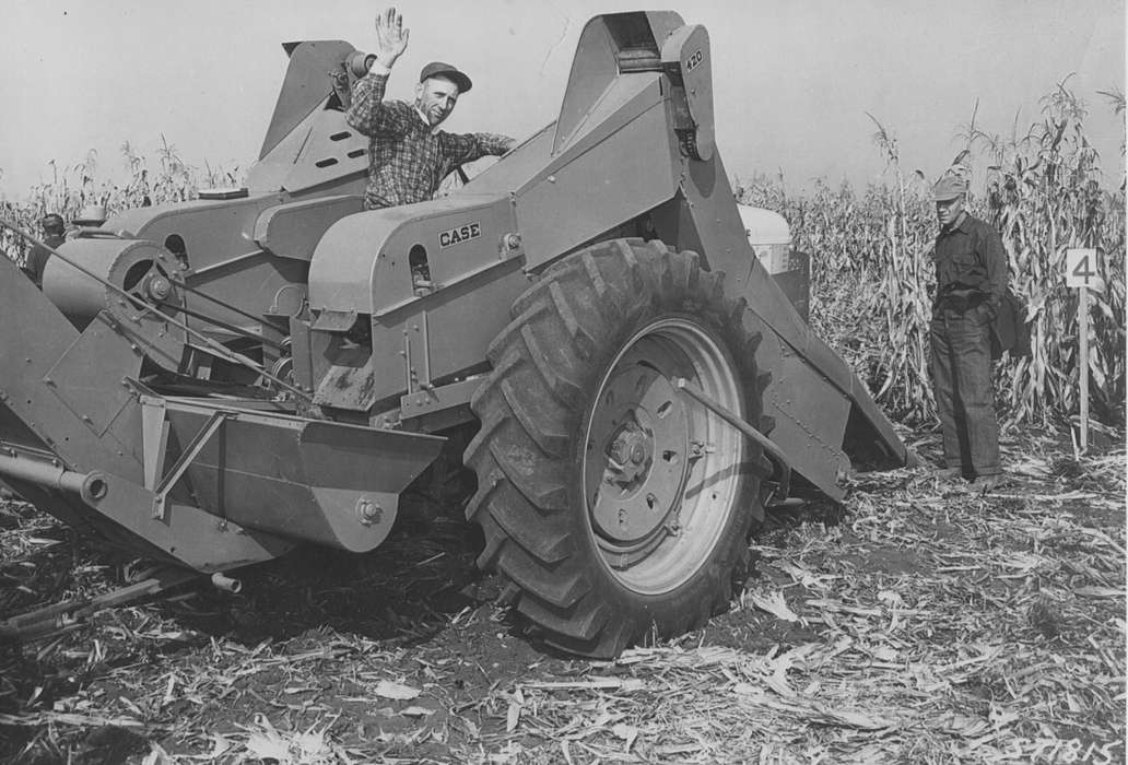 Edmund, Sharon, Farming Equipment, Iowa History, Iowa, Farms, field, history of Iowa, corn, case, Labor and Occupations, Washington, IA
