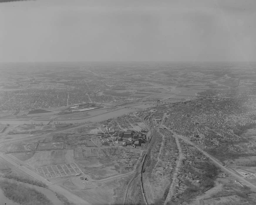 history of Iowa, Iowa History, Ottumwa, IA, Lemberger, LeAnn, Businesses and Factories, Aerial Shots, Iowa, Cities and Towns, construction