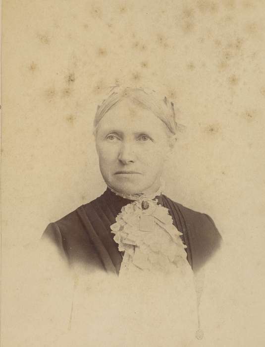 lace, history of Iowa, Iowa History, Meyer, Sarah, woman, Waverly, IA, portrait, broche, Iowa, Portraits - Individual