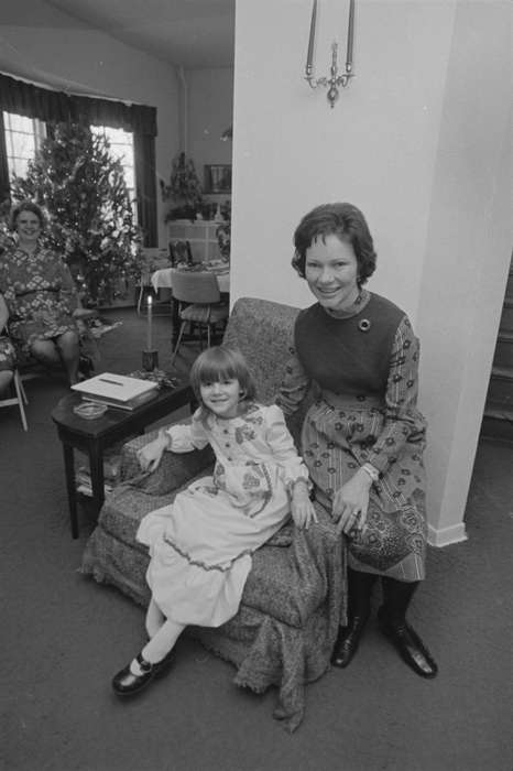 Portraits - Group, Iowa History, Iowa, Civic Engagement, Lemberger, LeAnn, Ottumwa, IA, first lady, dress, campaign, smile, Children, chair, history of Iowa