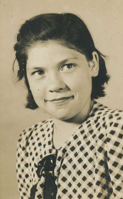 pattern, USA, Iowa, smile, eyes, Children, Portraits - Individual, hair, girl, history of Iowa, Spilman, Jessie Cudworth, Iowa History