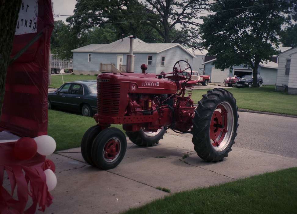 Farming Equipment, history of Iowa, Iowa History, Parkersburg, IA, model m, tractor, DeGroot, Kathleen, Iowa, farmall
