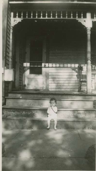 baby, porch, Barnum, Mary, Iowa, Grinnell, IA, Children, Homes, toddler, history of Iowa, Iowa History