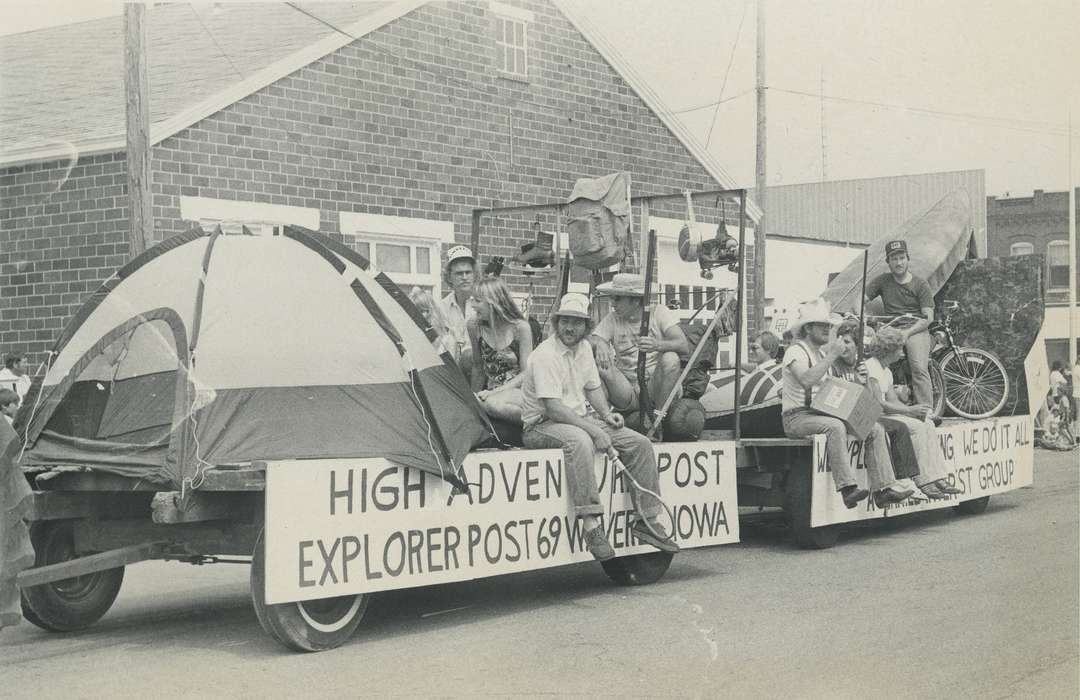anniversary, history of Iowa, Iowa History, Entertainment, Waverly, IA, Fairs and Festivals, parade float, Iowa, Outdoor Recreation, Waverly Public Library