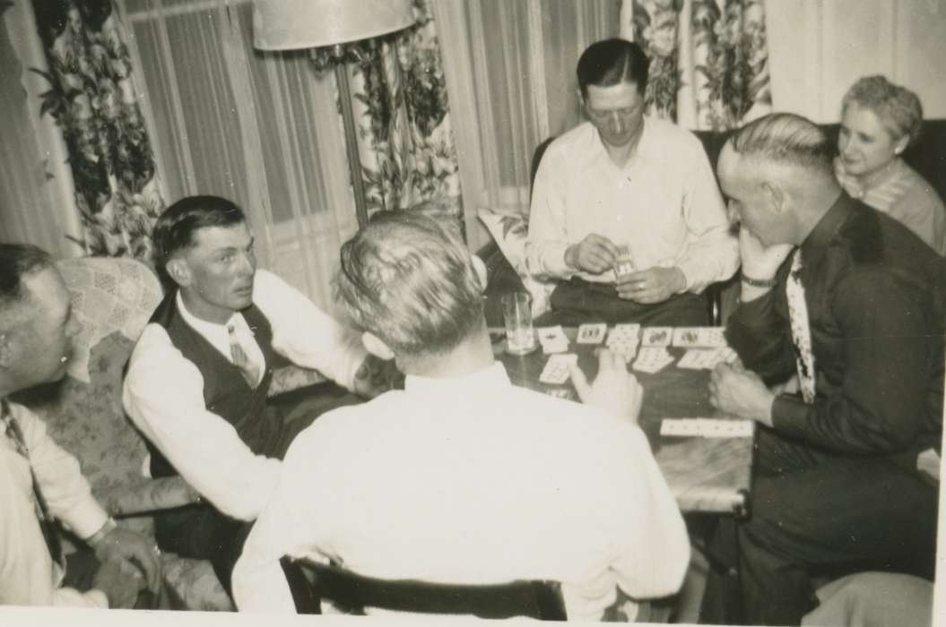 poker, IA, Iowa, Leisure, Homes, McVey, Michael and Tracy, history of Iowa, cards, Iowa History