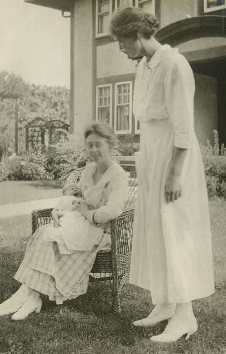 baby, mother, Iowa History, McMurray, Doug, Leisure, Children, Iowa, Webster City, IA, history of Iowa, newborn, Families, chair