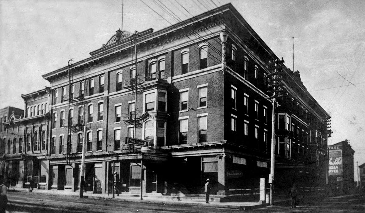 Iowa, Ottumwa, IA, Leisure, Lemberger, LeAnn, sign, Cities and Towns, hotel, history of Iowa, fire escape, Iowa History