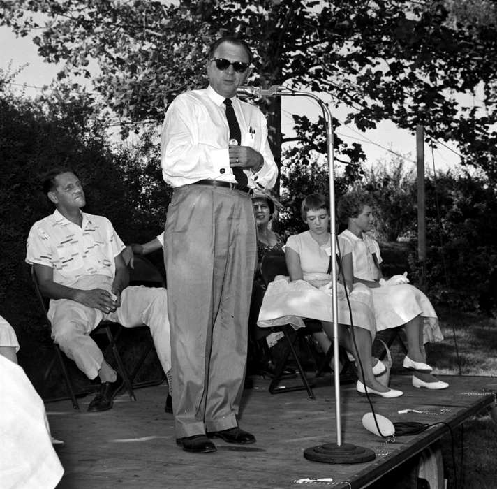 history of Iowa, Iowa History, stage, Ottumwa, IA, microphone, shoes, Civic Engagement, governor, sunglasses, Iowa, Lemberger, LeAnn, speech