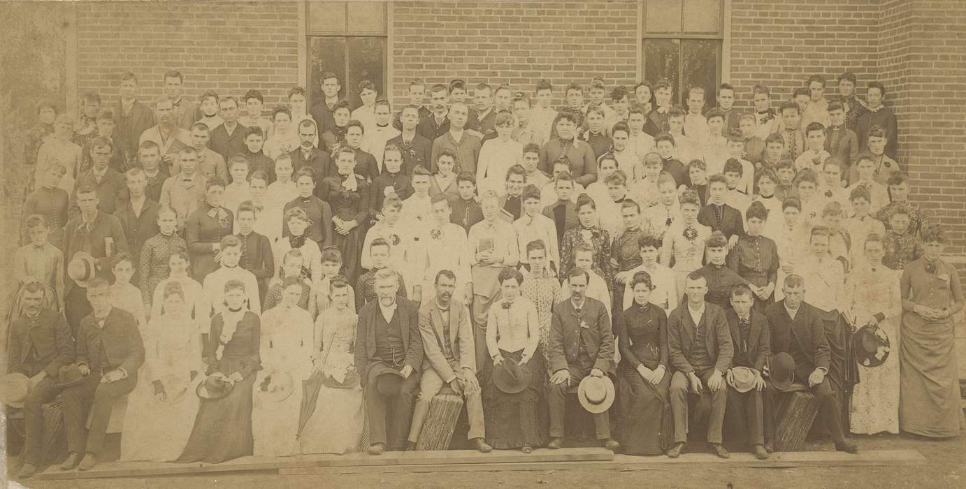 Portraits - Group, woman, hat, Waterloo, IA, Iowa History, women, history of Iowa, man, gathering, Iowa, group, Neymeyer, Robert