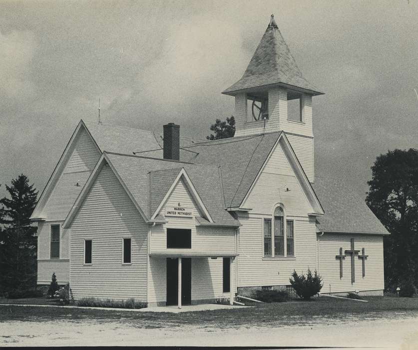 methodist, Religious Structures, Iowa History, history of Iowa, bell tower, Waverly, IA, cross, Iowa, church, Waverly Public Library