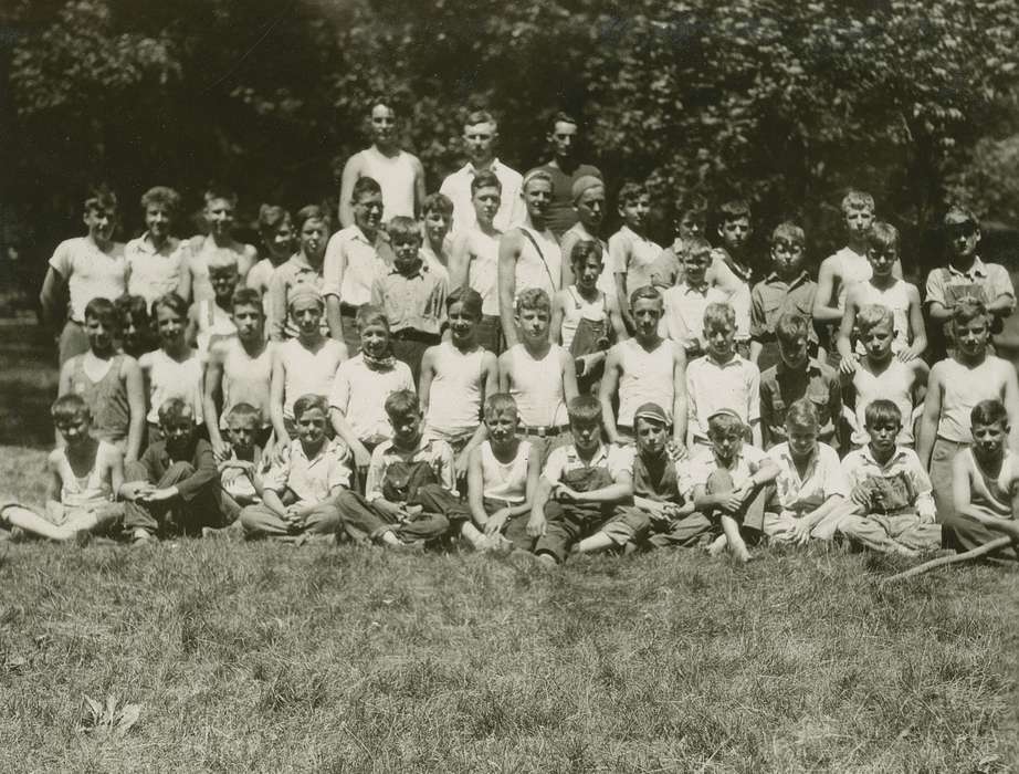 Portraits - Group, Iowa, Webster City, IA, McMurray, Doug, Children, boy scout, history of Iowa, Iowa History