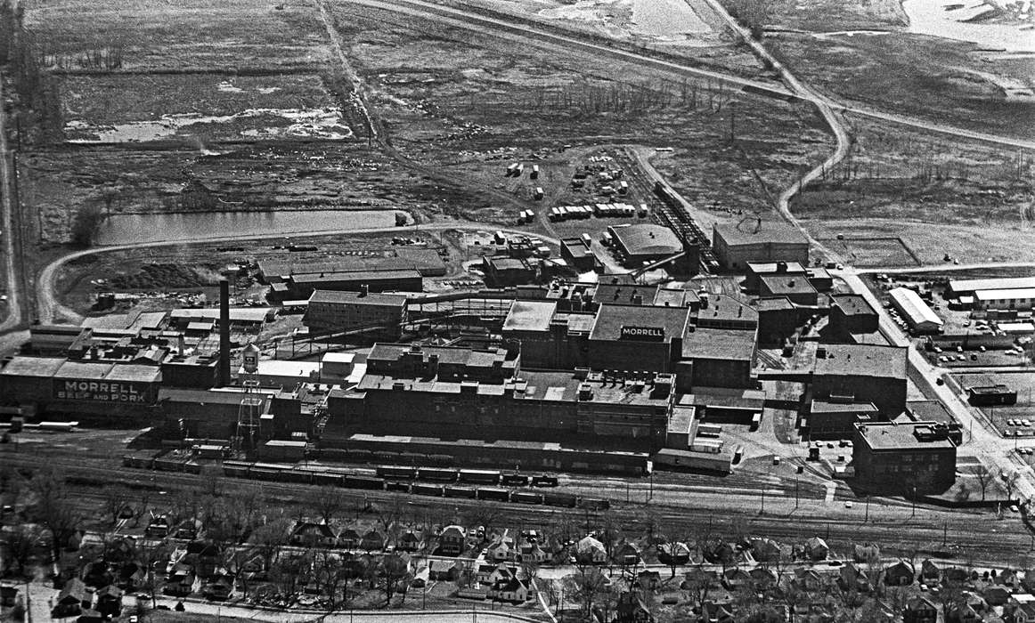 Ottumwa, IA, Aerial Shots, history of Iowa, Lemberger, LeAnn, Iowa, factory, Businesses and Factories, Iowa History