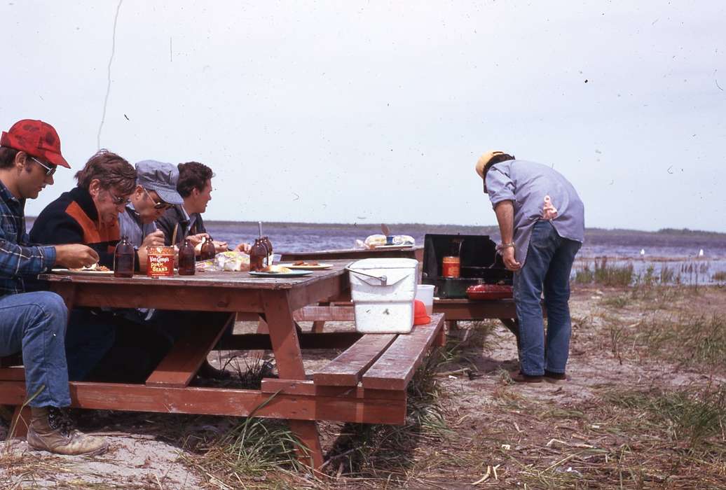 grill, history of Iowa, Iowa History, IA, picnic table, picnic, Iowa, Zischke, Ward, Outdoor Recreation, Food and Meals