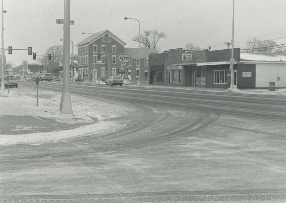 mainstreet, Main Streets & Town Squares, history of Iowa, Iowa History, Businesses and Factories, museum, Waverly, IA, gas station, Iowa, Cities and Towns, Waverly Public Library