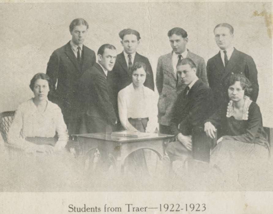 Portraits - Group, class, history of Iowa, Iowa History, Moore, Merlin, Traer, IA, Iowa, Schools and Education, school
