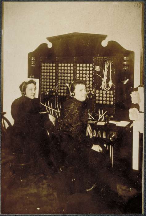 Iowa, phone, woman, Stamford, CT, Archives & Special Collections, University of Connecticut Library, switchboard, history of Iowa, women at work, Iowa History