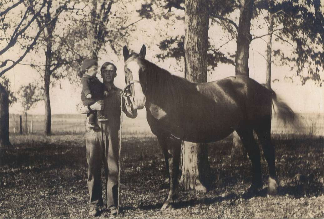 baby, Coggon, IA, Wilson, Jerry and Katherine, child, history of Iowa, Farms, Iowa, horse, Iowa History