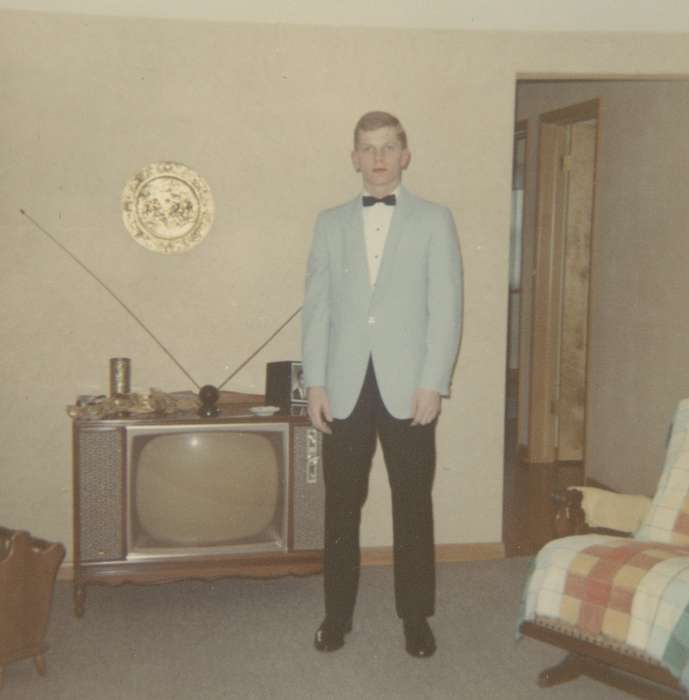 Kann, Rodney, history of Iowa, Iowa History, prom, Iowa, living room, Cedar Rapids, IA, television, Homes, Schools and Education, tv, suit