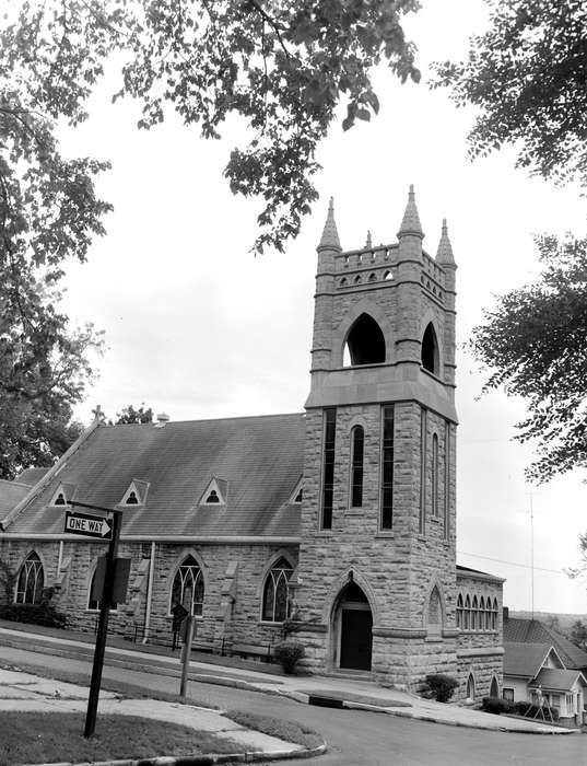 Cities and Towns, Iowa History, Iowa, window, church, Lemberger, LeAnn, Ottumwa, IA, Religious Structures, tower, history of Iowa, sign