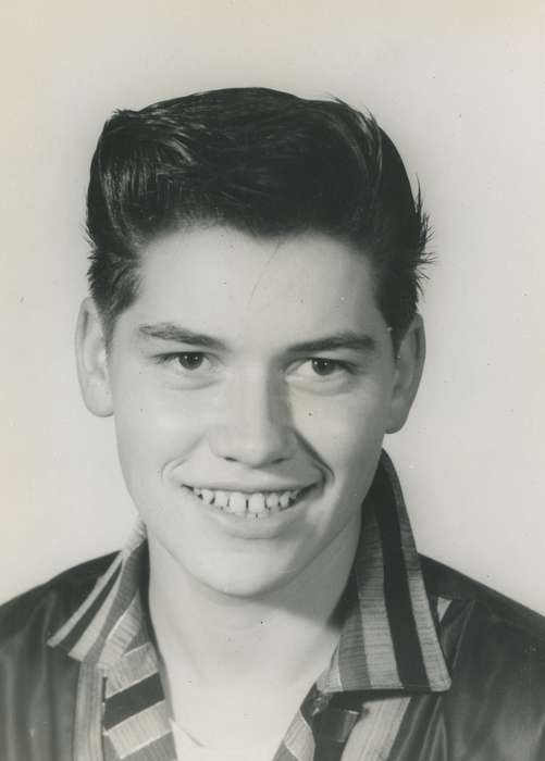 hair, smile, boy, teeth, Iowa History, eyes, Children, Iowa, history of Iowa, Portraits - Individual, IA, Spilman, Jessie Cudworth