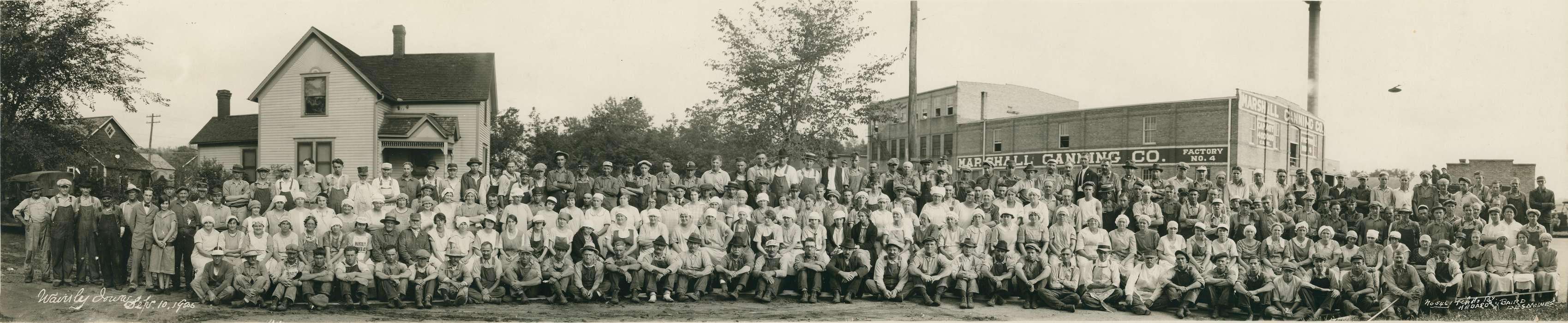 Iowa, Waverly Public Library, Businesses and Factories, history of Iowa, Iowa History, Portraits - Group