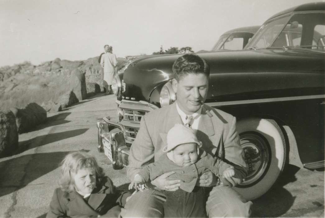 Portraits - Group, cigar, smoking, suit, car, Iowa History, Iowa, Motorized Vehicles, overlook, USA, Families, baby, Travel, Vanderah, Lori, Children, history of Iowa