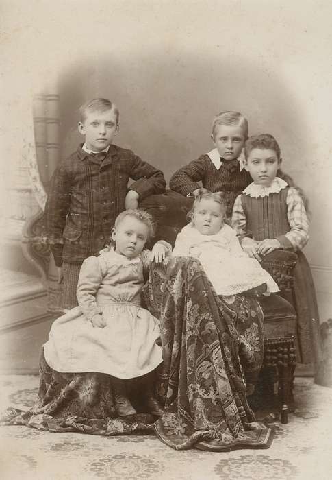 Portraits - Group, sack coat, Cedar Falls, IA, history of Iowa, Iowa History, children, girls, Olsson, Ann and Jons, chair, boys, lace collar, cabinet photo, family, shawl, painted backdrop, Iowa, Children