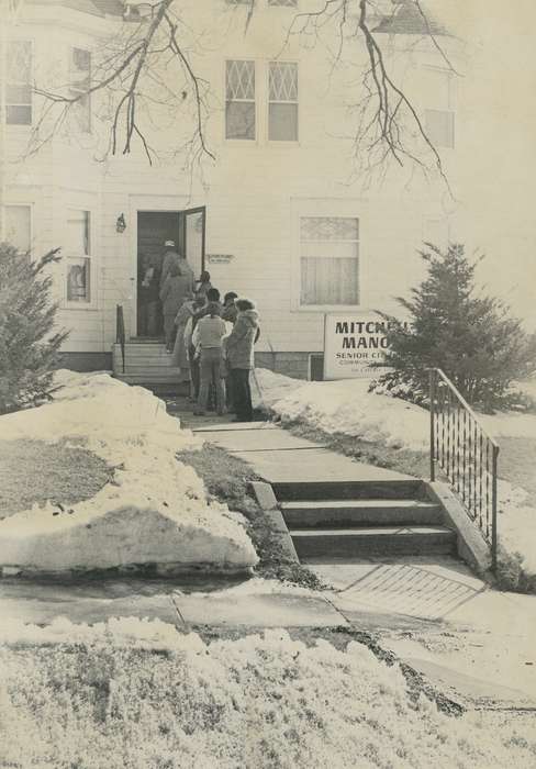 Cities and Towns, Waverly Public Library, Main Streets & Town Squares, Iowa, history of Iowa, Iowa History, Civic Engagement, Businesses and Factories, Waverly, IA