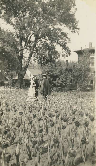 Iowa, couple, Iowa History, Pella, IA, celebration, Hilmer, Betty, Cities and Towns, tulip, history of Iowa, costume