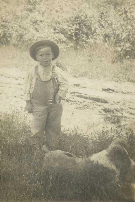 history of Iowa, Iowa History, IA, border collie, Animals, overalls, hat, Spilman, Jessie Cudworth, Iowa, boy, collie, Children, dog, Portraits - Individual