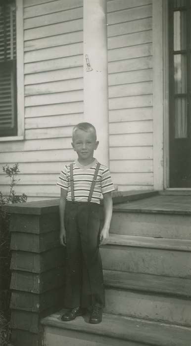 history of Iowa, Iowa, Iowa History, McMurray, Doug, Webster City, IA, Children, Portraits - Individual