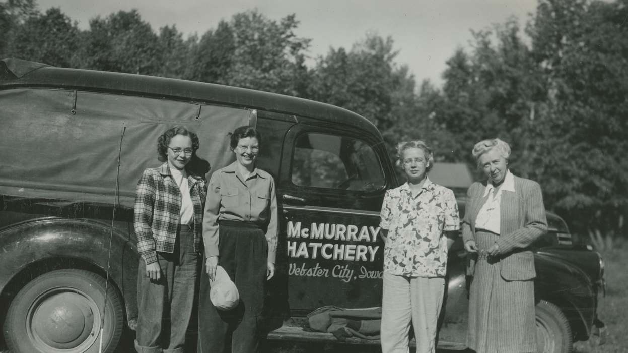 Businesses and Factories, Portraits - Group, car, Iowa History, Iowa, Motorized Vehicles, hatchery, Labor and Occupations, McMurray, Doug, Travel, Inquadona Lake, MN, women, history of Iowa