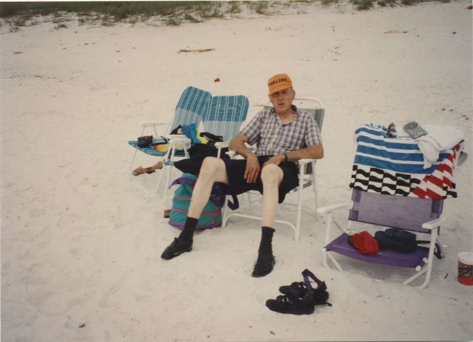 Travel, history of Iowa, Iowa History, chair, Wilson, Jerry and Katherine, beach, Iowa, FL, Leisure