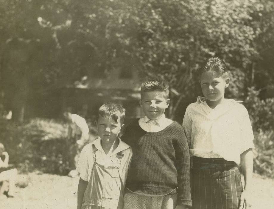 Portraits - Group, bandage, Clear Lake, IA, history of Iowa, Iowa History, Iowa, McMurray, Doug, Children, brother