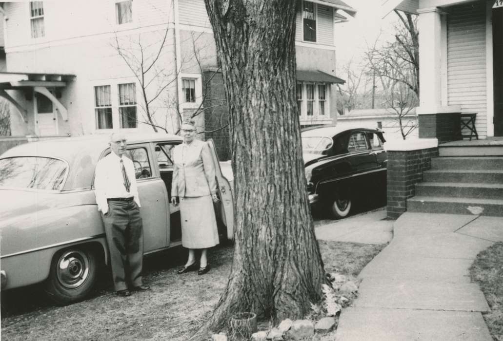 Portraits - Group, car, Iowa History, tree, Motorized Vehicles, Iowa, Families, Des Moines, IA, house, Roquet, Ione, history of Iowa