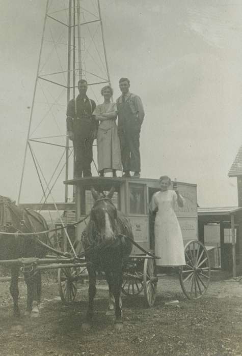 Portraits - Group, Animals, Iowa History, LeQuatte, Sue, Iowa, stagecoach, Labor and Occupations, IA, history of Iowa