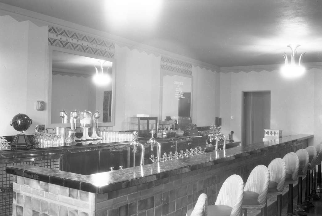 bar, Iowa, UNI Special Collections & University Archives, Schools and Education, uni, university of northern iowa, commons, Cedar Falls, IA, history of Iowa, iowa state teachers college, Iowa History