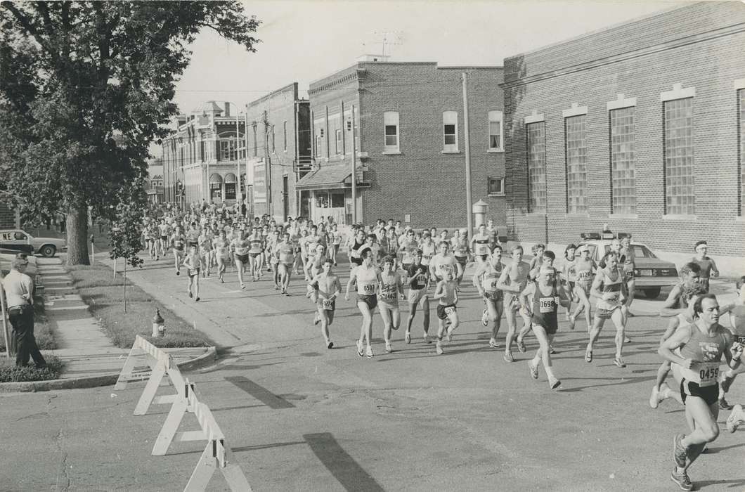 running, history of Iowa, Iowa History, marathon, Waverly, IA, sports, Iowa, Outdoor Recreation, Waverly Public Library