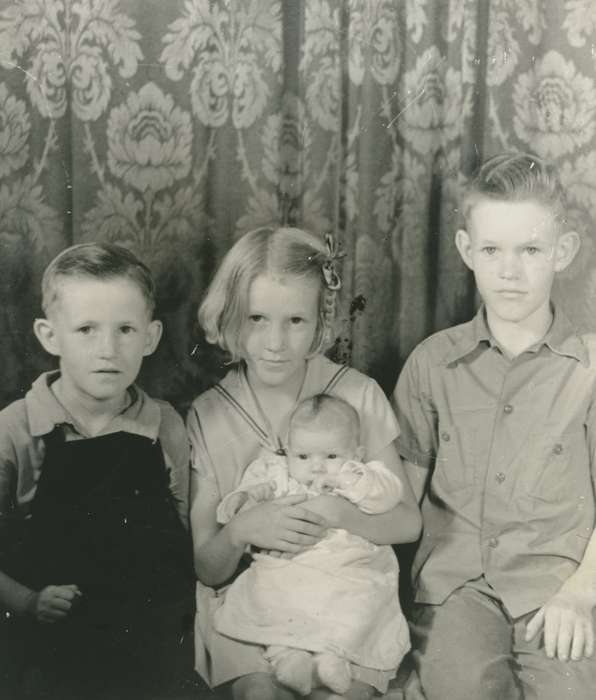 Portraits - Group, Iowa History, Iowa, baby, Families, siblings, Carney, Cheryl, Titonka, IA, Children, history of Iowa