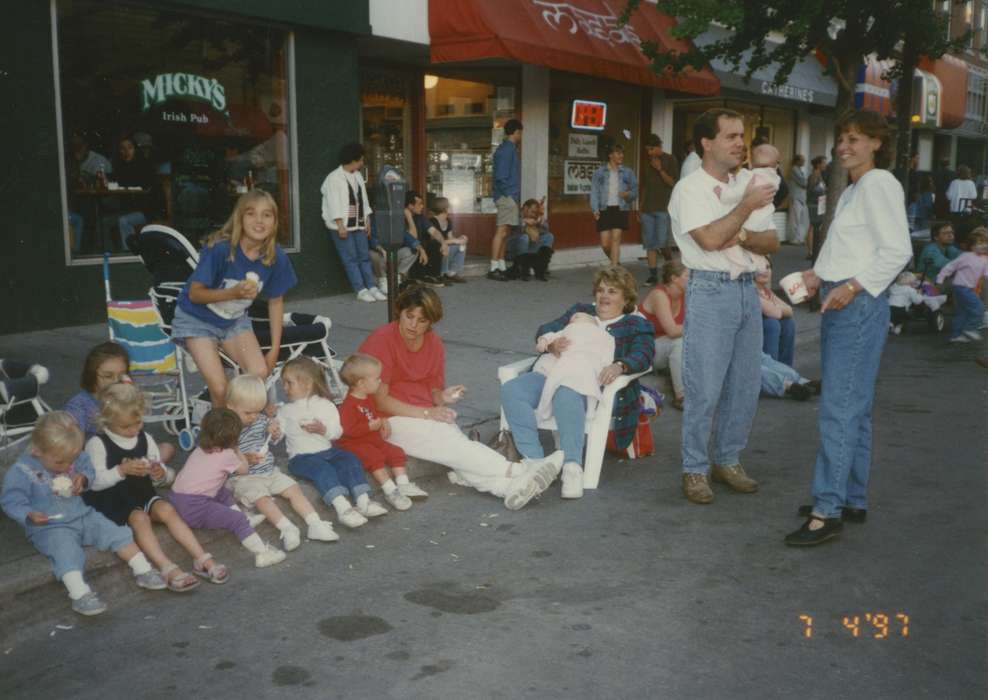 Iowa, Iowa City, IA, parade, 4th of july, Fairs and Festivals, Children, Carpenter, Jolene, Cities and Towns, history of Iowa, Holidays, Main Streets & Town Squares, Iowa History